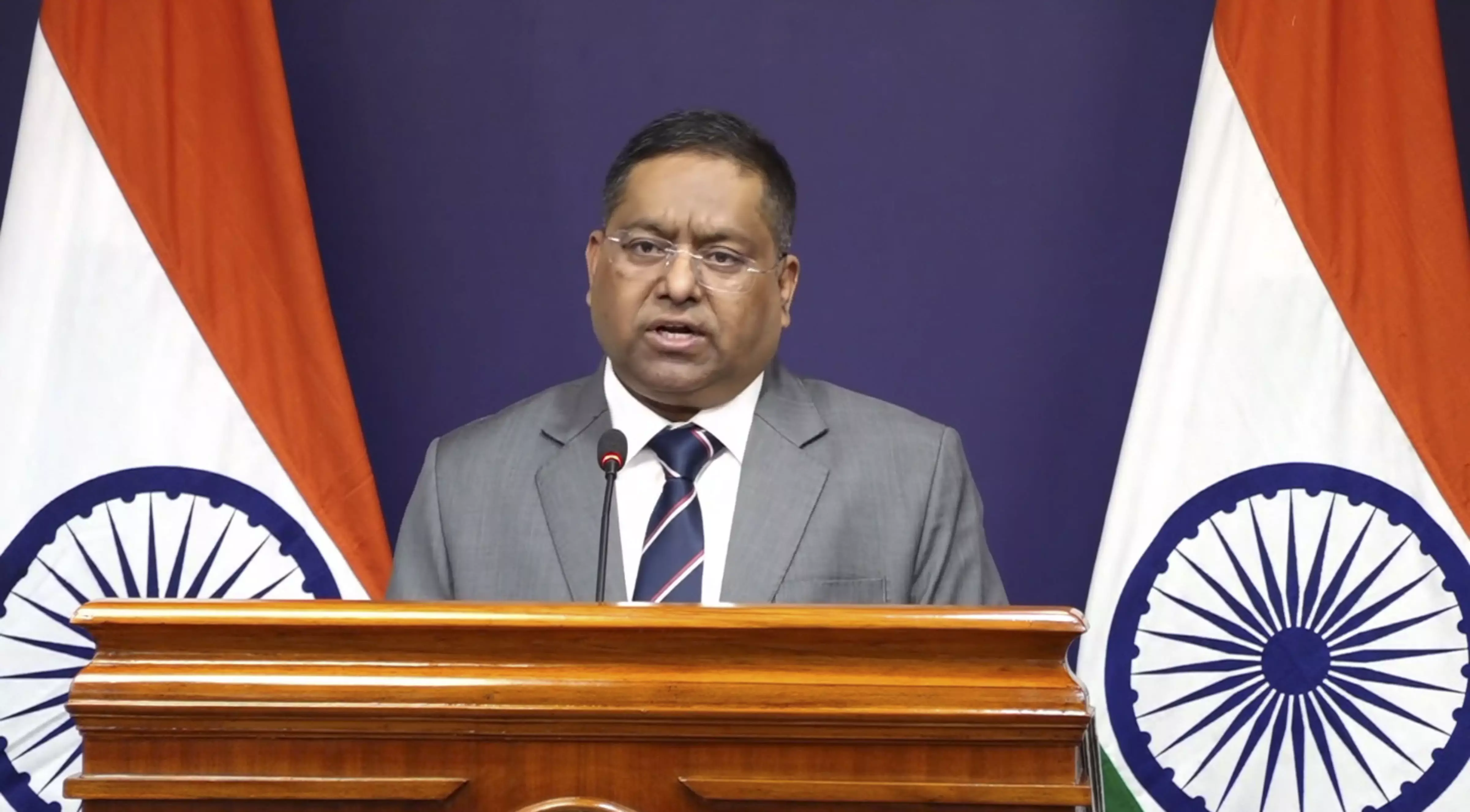 Passport Issued to Indian Citizens After Due Verification, Governed by 1967 Act: MEA Amid Citizenship Row Passport Issued to Indian Citizens After Due Verification, Governed by 1967 Act: MEA Amid Citizenship Row