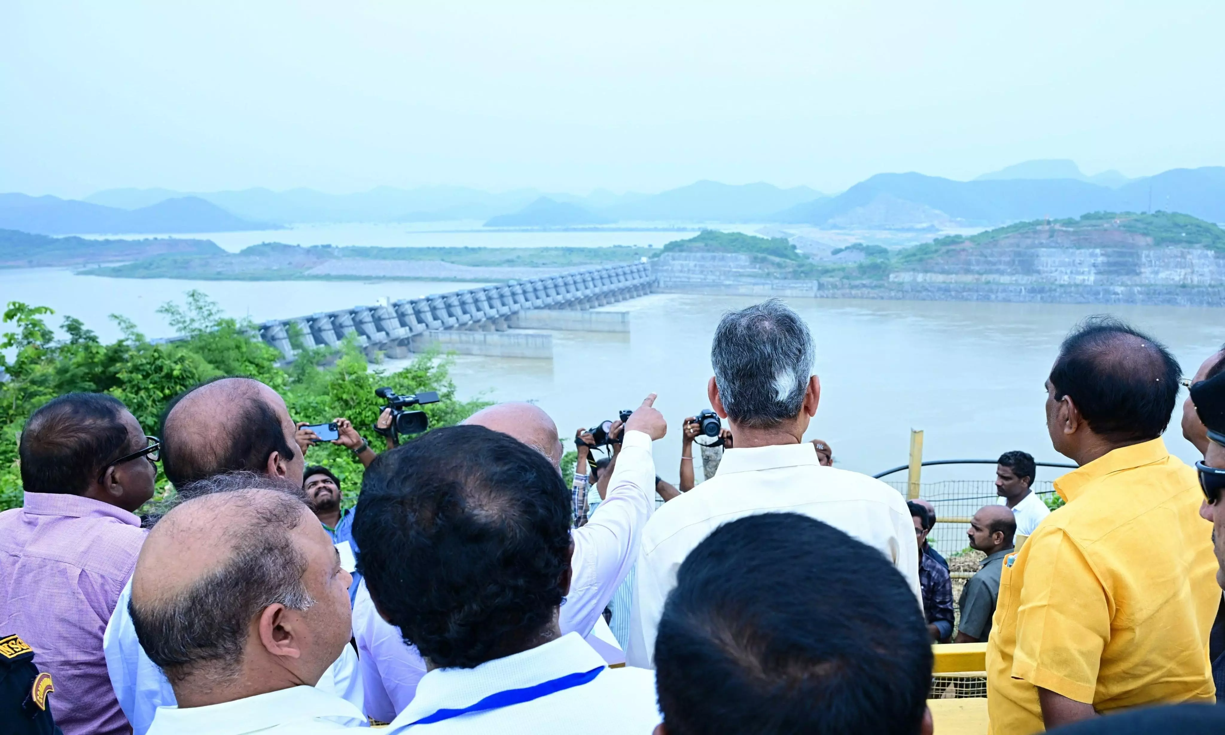 Naidu Unveils Grand Tourism Vision for Polavaram, Godavari Riverfront Naidu Unveils Grand Tourism Vision for Polavaram, Godavari Riverfront