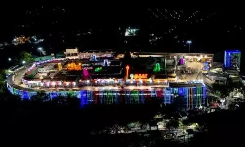 Tamil Nadu Suspends Sub-Registrar Over ₹100 Crore Palani Temple Land Fraud Tamil Nadu Suspends Sub-Registrar Over ₹100 Crore Palani Temple Land Fraud