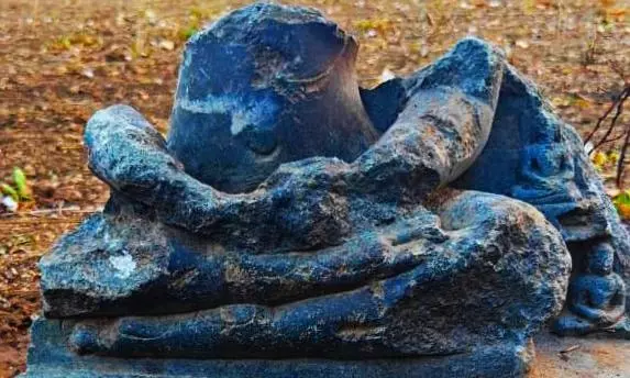 Rare Parshvanatha Sculpture Discovered In Adilabad Chand Village Rare Parshvanatha Sculpture Discovered In Adilabad Chand Village