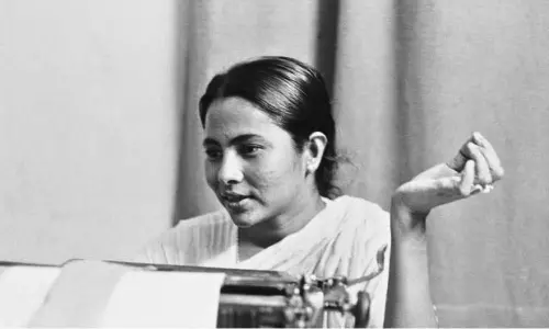 Congress Invite Mamata to Event, Asks To Admit Quitting Party As Mistake Congress Invite Mamata to Event, Asks To Admit Quitting Party As Mistake