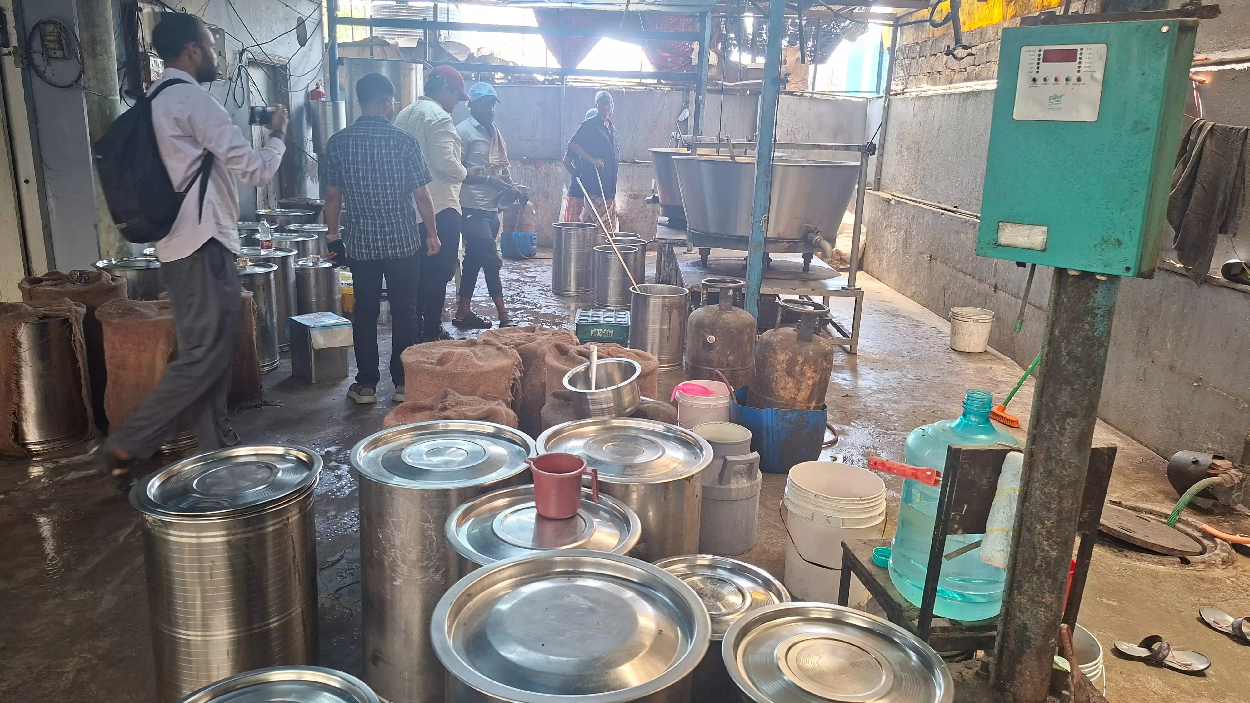 Sri Ram Dairy Foods Get Showcause Notice for Maintaining Unhygienic Conditions Sri Ram Dairy Foods Get Showcause Notice for Maintaining Unhygienic Conditions