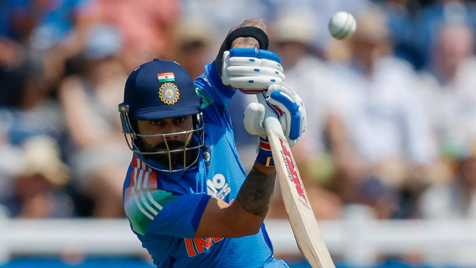 IND vs ENG, 2nd ODI: Kohli Sizzles, Rohit Struggles as India Shot Out For 233 IND vs ENG, 2nd ODI: Kohli Sizzles, Rohit Struggles as India Shot Out For 233