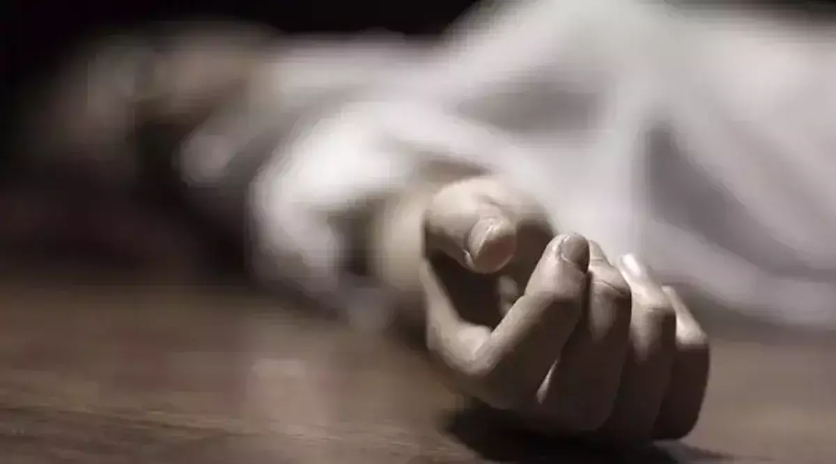 Bengaluru: Husband Strangulate Pregnant Wife To Death Bengaluru: Husband Strangulate Pregnant Wife To Death