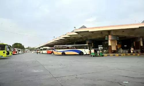 Govt Rental Vehicle Drivers’ Strike Enters Second Day Govt Rental Vehicle Drivers’ Strike Enters Second Day