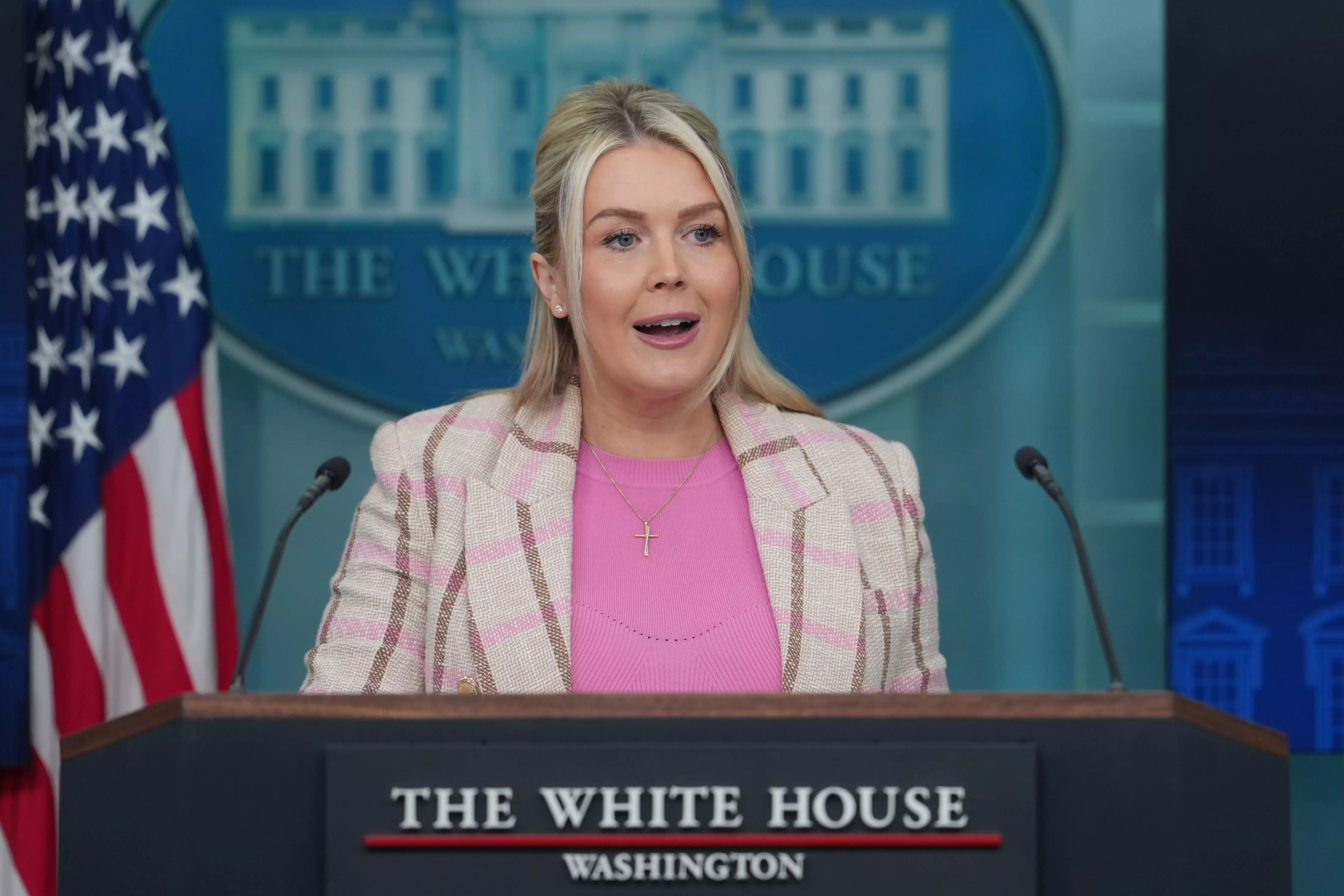 Hormuz Open for Non-Iran-Bound Ships, Says White House Hormuz Open for Non-Iran-Bound Ships, Says White House