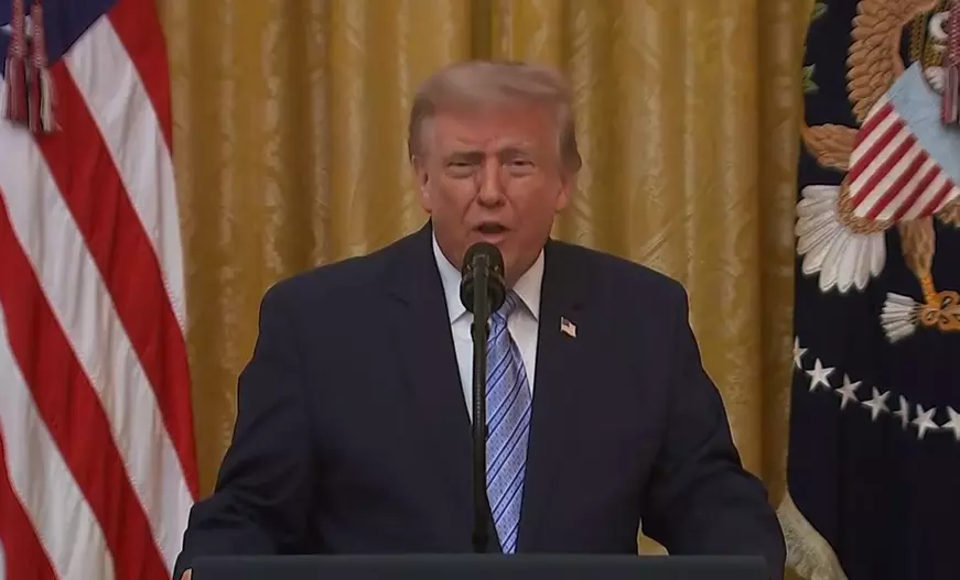 Trump: Saudi Nuclear Deal Hinges on Israel Normalisation Trump: Saudi Nuclear Deal Hinges on Israel Normalisation