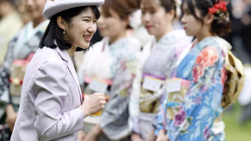 Japan Imperial Rules Tweaked But Still No Woman Emperor Japan Imperial Rules Tweaked But Still No Woman Emperor