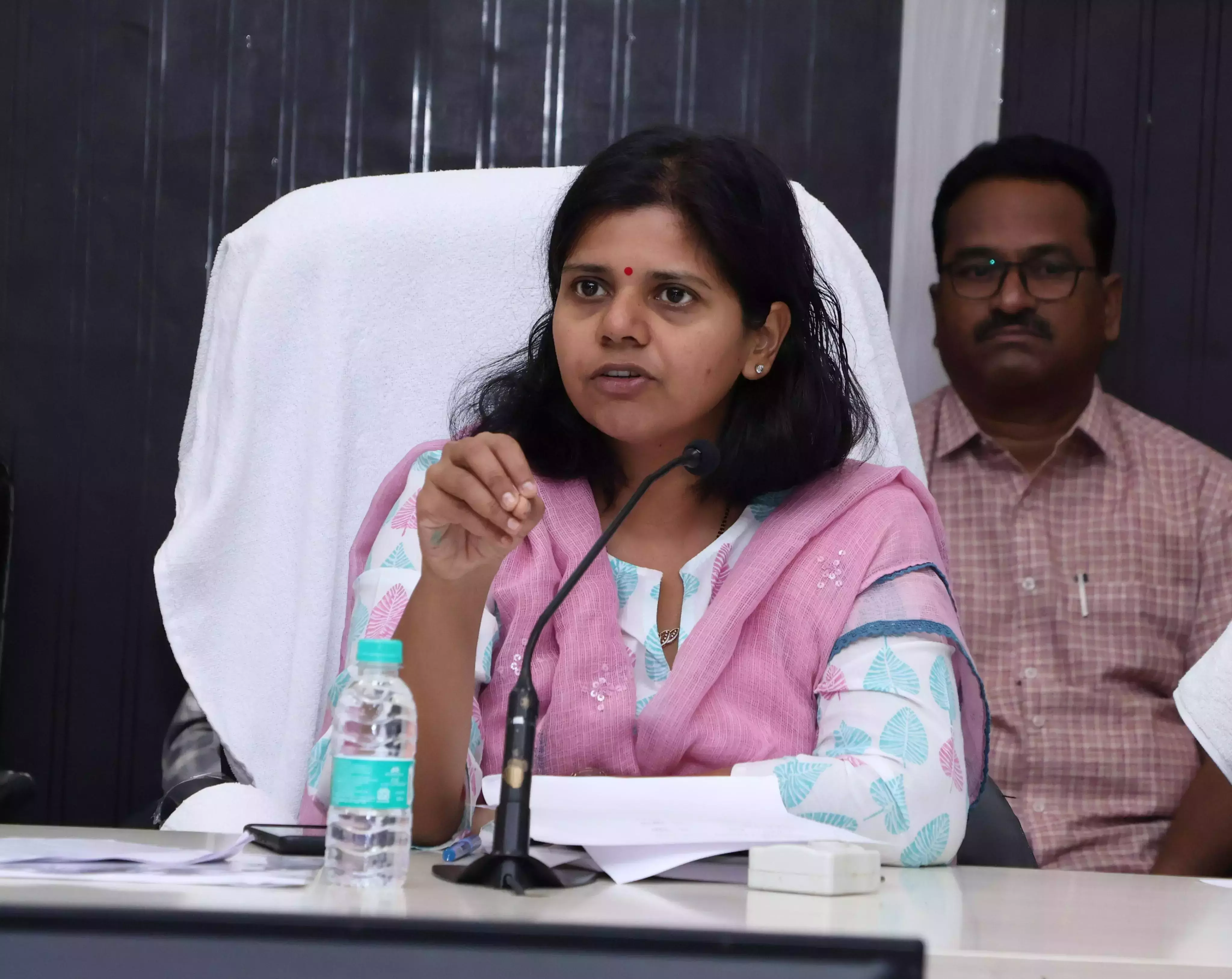 Nizamabad Tahsildar Suspended Over Alleged Illegal Registration of Assigned Lands Nizamabad Tahsildar Suspended Over Alleged Illegal Registration of Assigned Lands