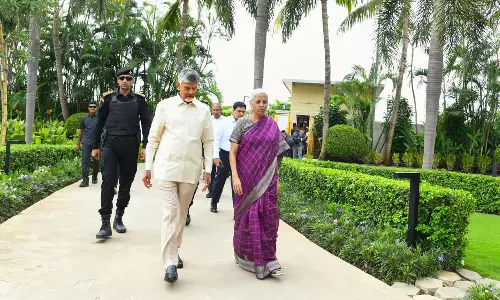 Palnadu: CM Naidu, Nirmala Sitharaman Participate In Credit Outreach Event Palnadu: CM Naidu, Nirmala Sitharaman Participate In Credit Outreach Event