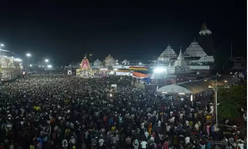 Odisha : Police Arrest 103 Alleged Mobile Snatchers During Rath Yatra Odisha : Police Arrest 103 Alleged Mobile Snatchers During Rath Yatra