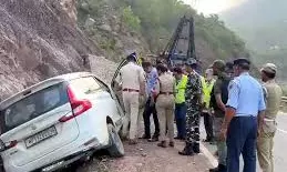 Recurring Mishaps Along Jammu–Srinagar Highway: Five More Amarnath Pilgrims Hurt in Fresh Crash