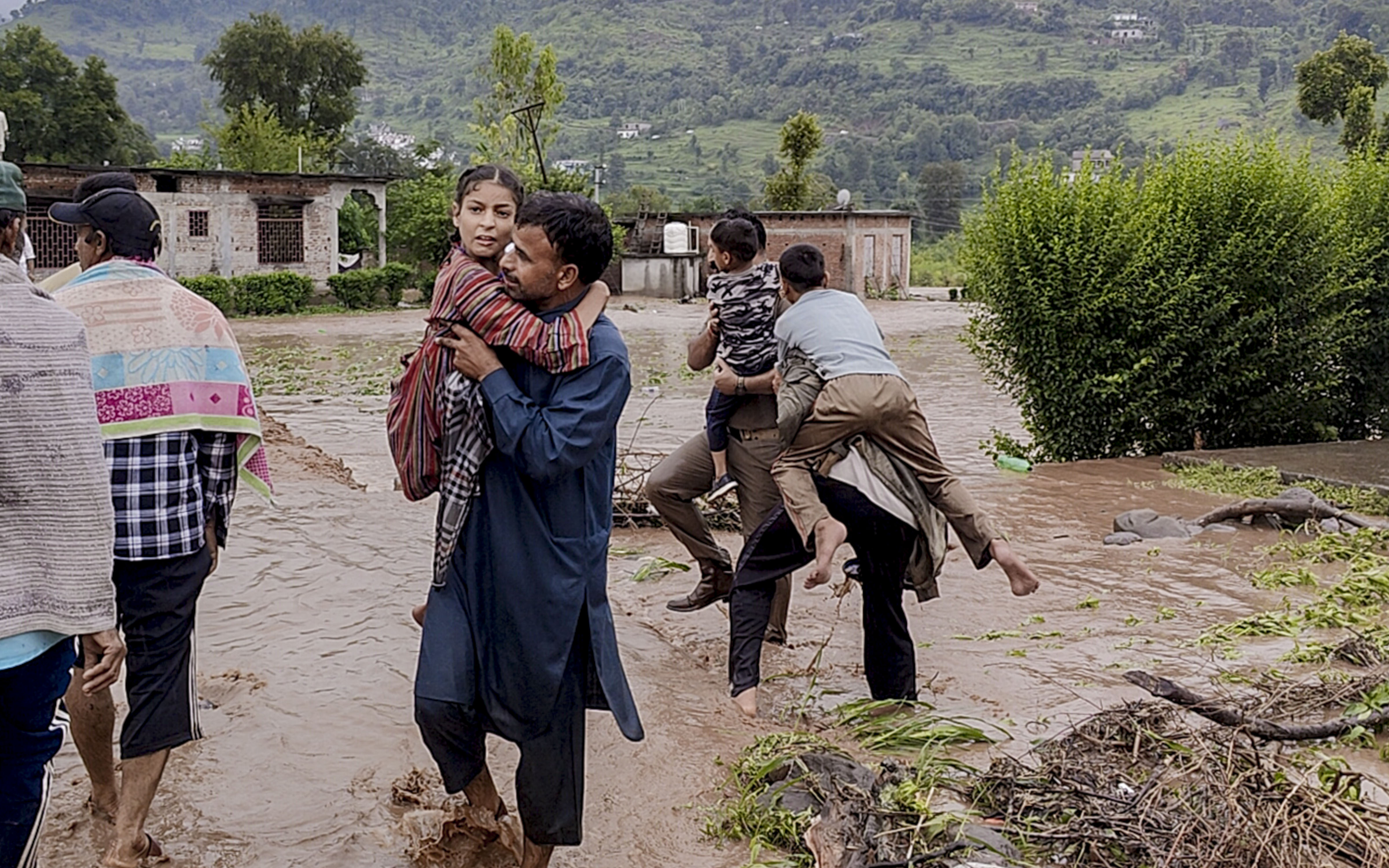 J&K: 4 Dead, Several Missing as Flash Floods, Landslides Batter Poonch