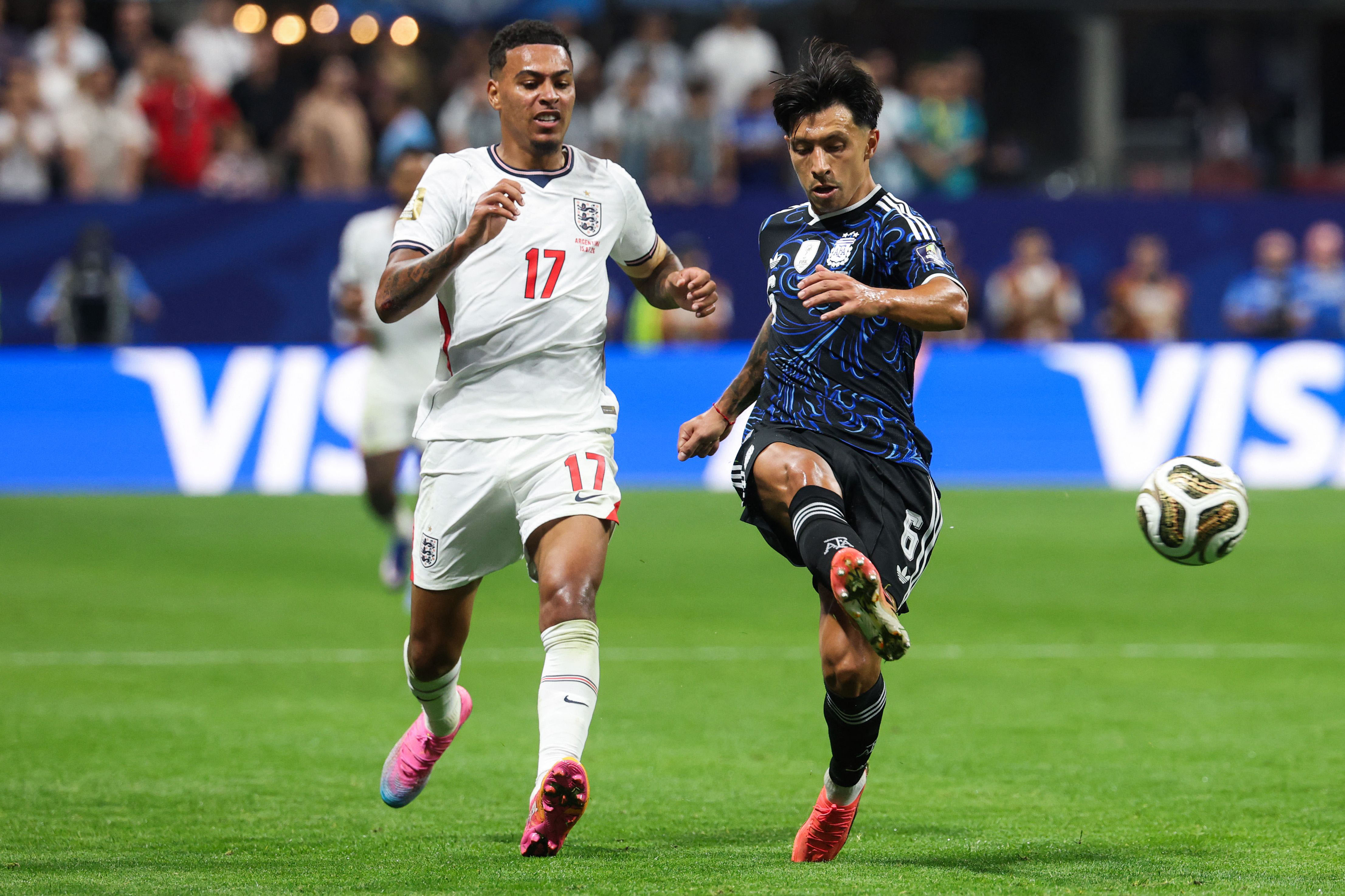 Let’s go, Argentina!”: Lisandro Martinez Fires up Teammates Ahead of World Cup Final vs Spain