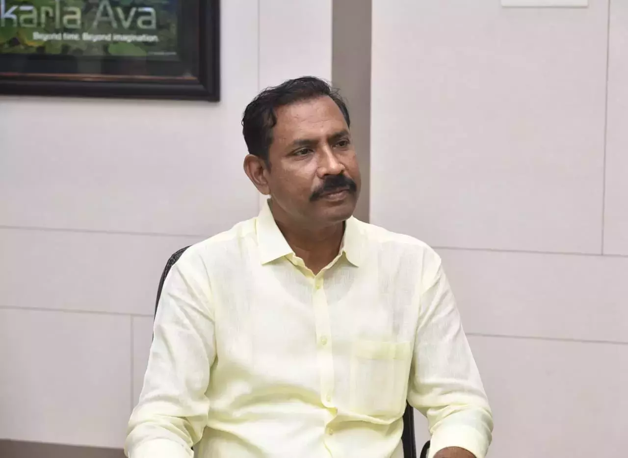 Employees Thank Government for Restoring Old Pension Scheme Employees Thank Government for Restoring Old Pension Scheme