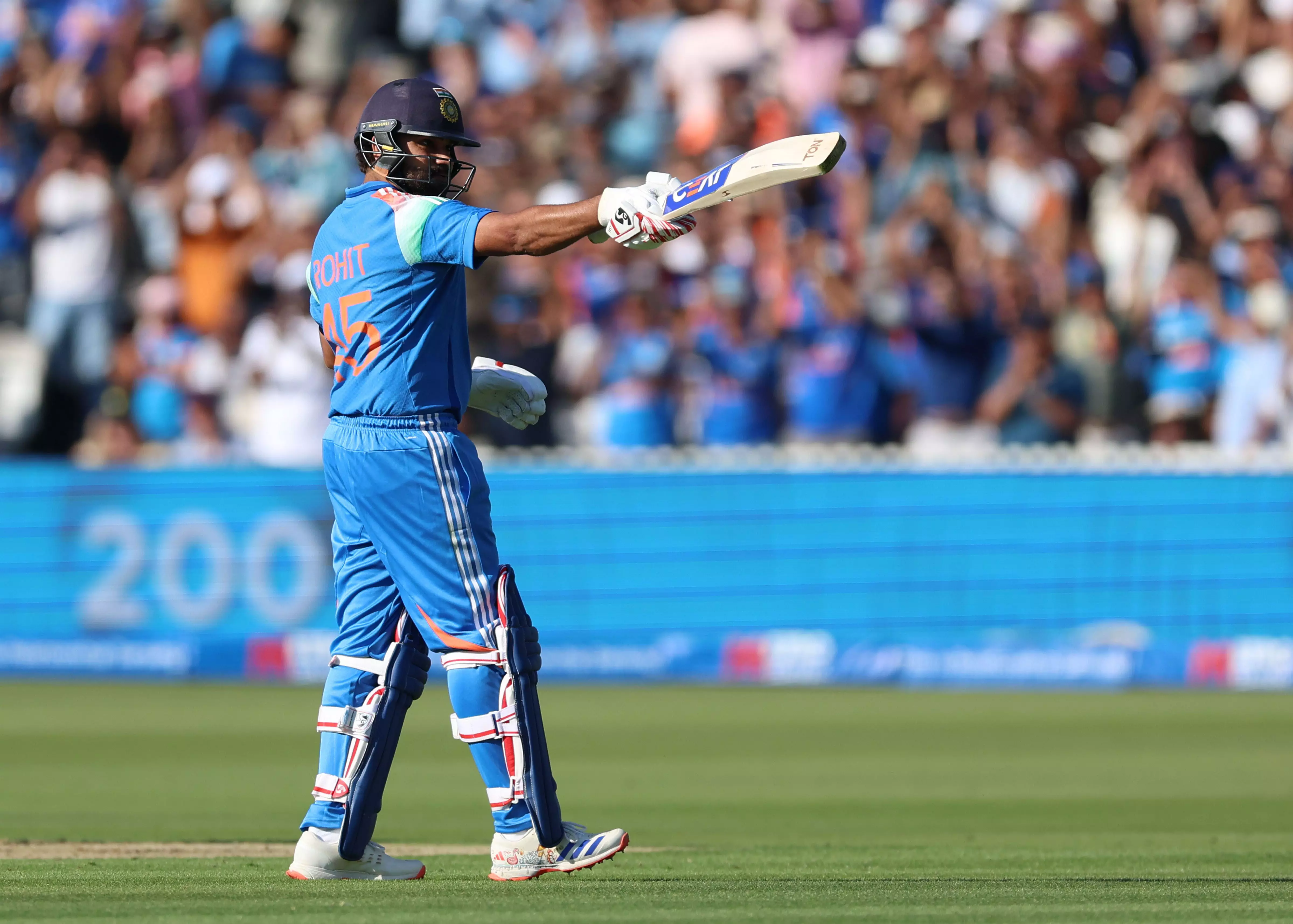 England Pile Up A Massive 387/3 Against India In 3rd ODI England Pile Up A Massive 387/3 Against India In 3rd ODI
