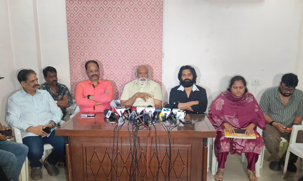 Balakrishna, Chiranjeevi Step In To Resolve Dancers’ Association Row