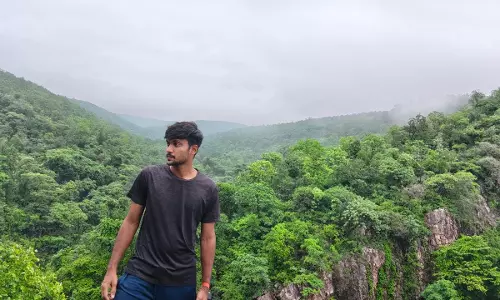 Telangana: Hyd Man Dies After Fall Into Gorge Near Gundam Waterfall Telangana: Hyd Man Dies After Fall Into Gorge Near Gundam Waterfall