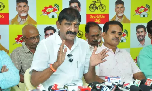 Andhra Pradesh: YSRC Has No Moral Right To Comment On Brahmin Welfare, Says Corporation Director Andhra Pradesh: YSRC Has No Moral Right To Comment On Brahmin Welfare, Says Corporation Director