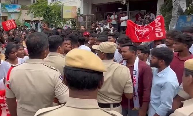 JNTUH Students Protest Over Hostel Conditions
