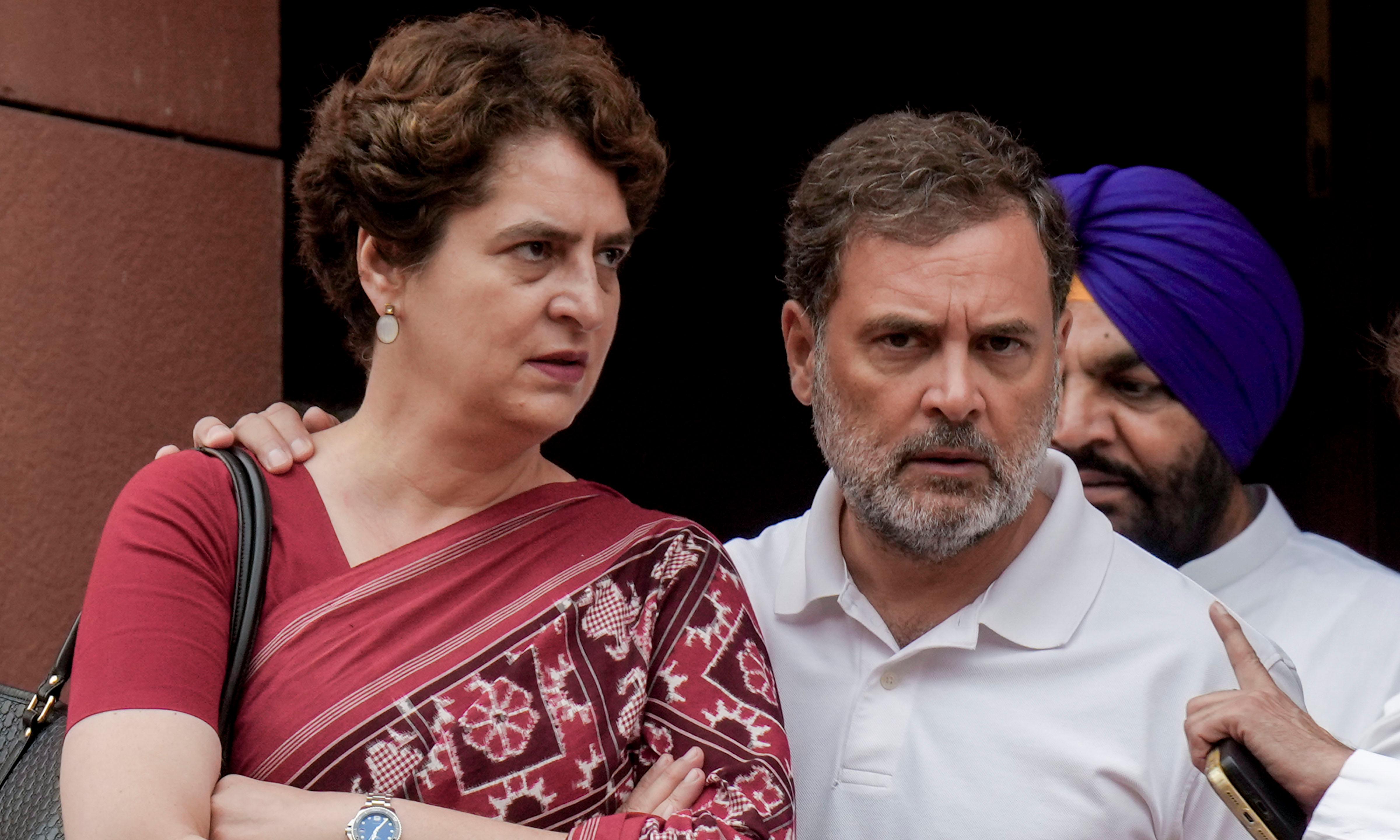 Rahul, Priyanka Meet Injured Students, Mother of Woman on Ventilator at RML