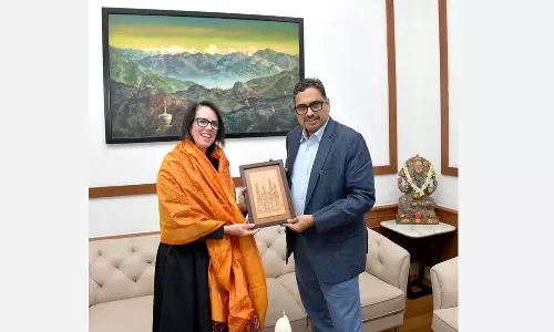 US Consul General Meets TS Chief Secretary