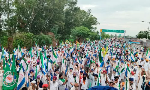 Police Seal Borders as Farmers Approach Delhi Protesting US Trade Deal