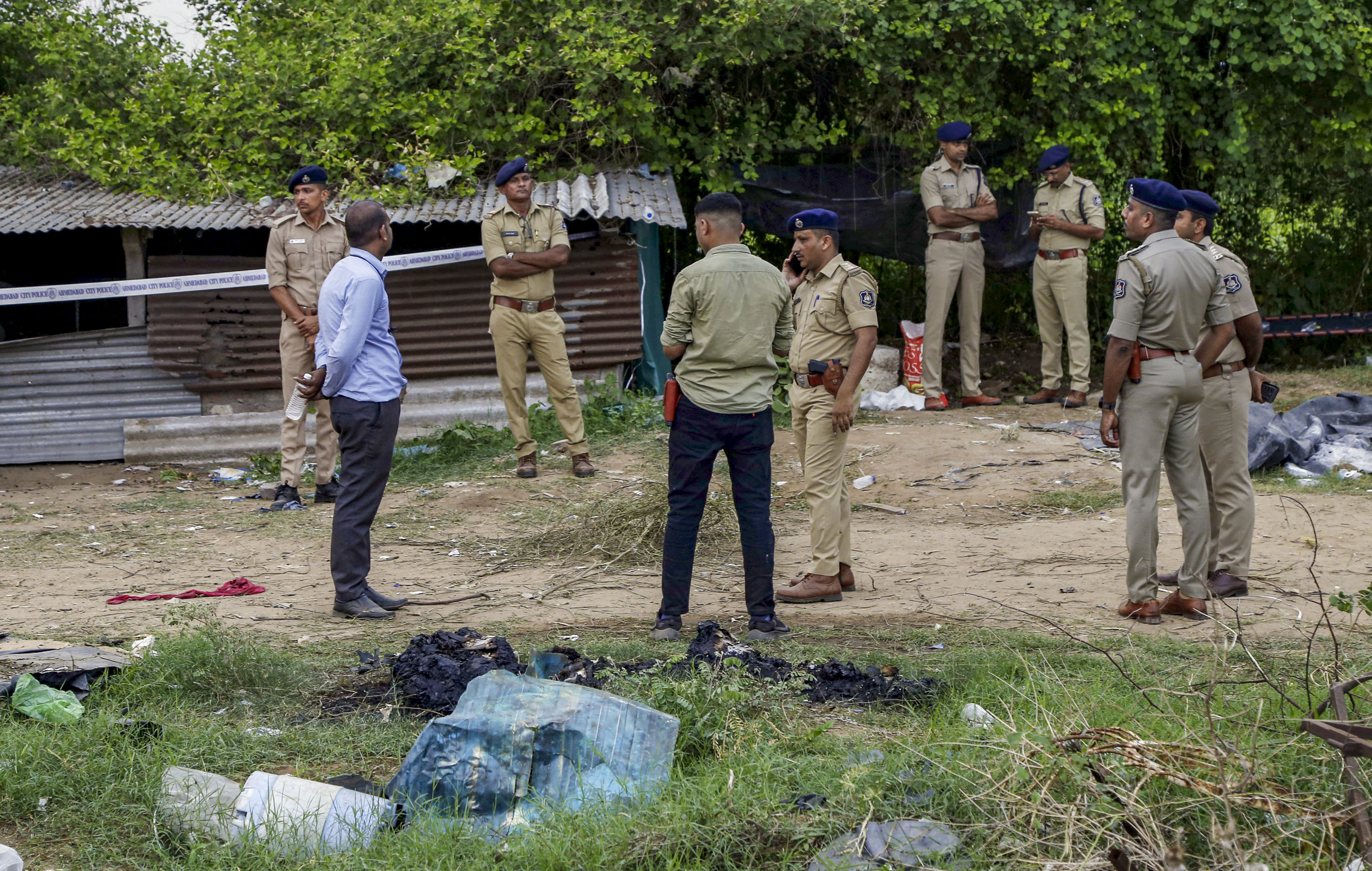 10 Killed in Fire at Illegal Firecracker Factory in Gujarat