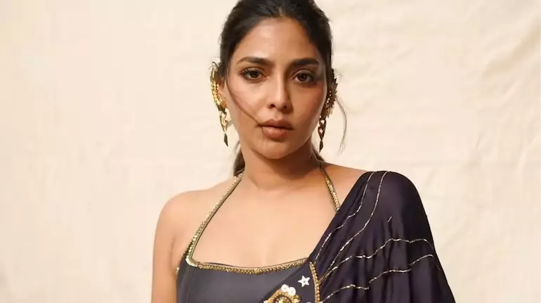 Aishwarya Lekshmi Distances Herself from Social Media Aishwarya Lekshmi Distances Herself from Social Media