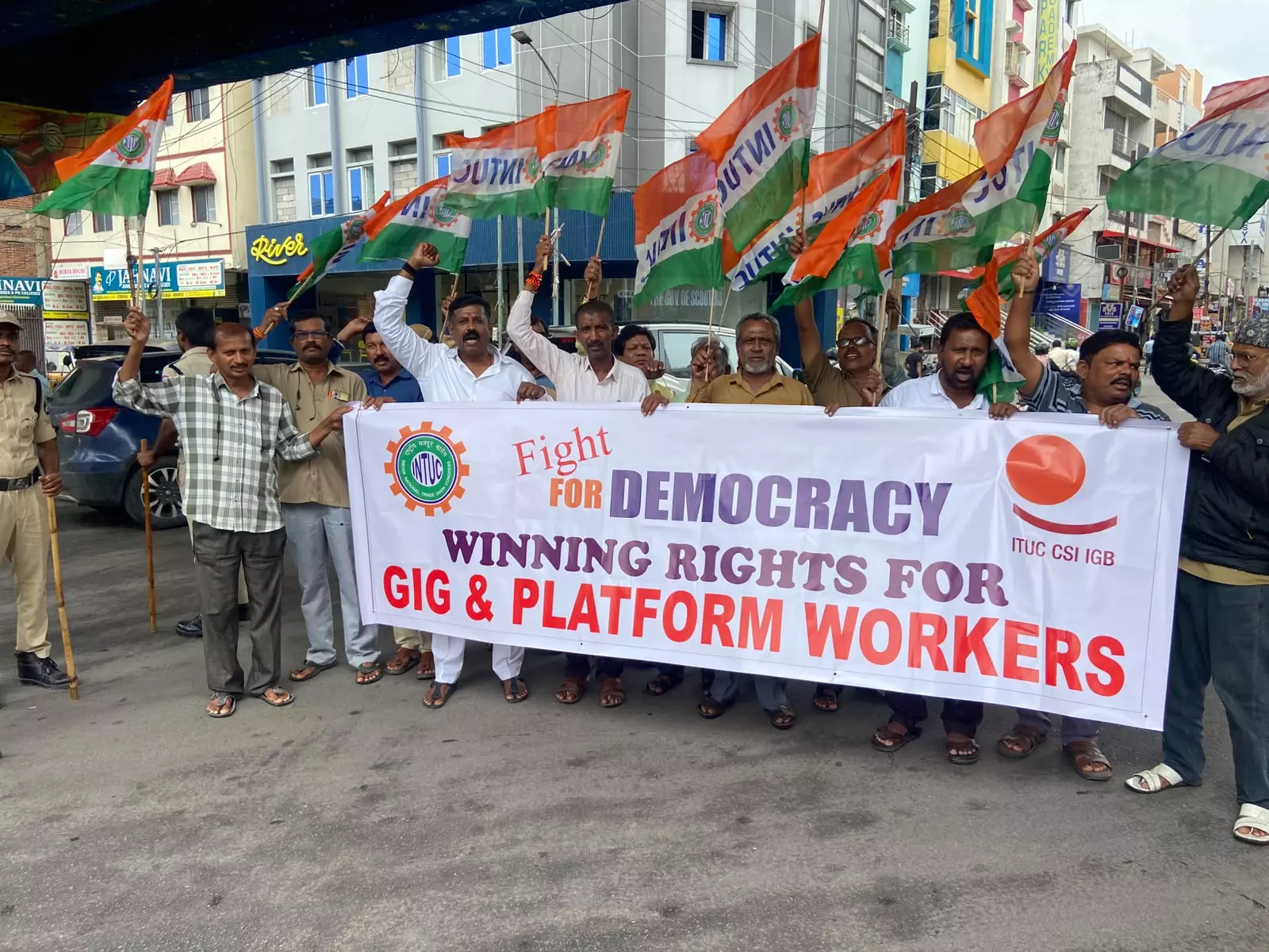 Gig Workers’ Flash Strike Hits Services in Hyderabad Gig Workers’ Flash Strike Hits Services in Hyderabad
