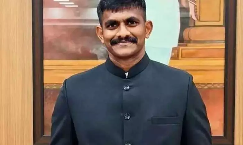 Suspended IPS Trainee Discharged After Suicide Attempt