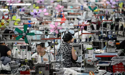 China Warns of Retaliation Over French Crackdown on Fast Fashion China Warns of Retaliation Over French Crackdown on Fast Fashion