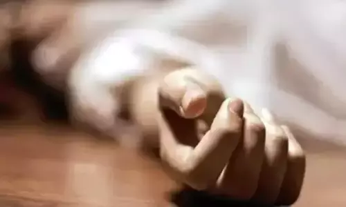 Ambulance Driver Held for Stealing Gold Bangle from Deceased Woman Ambulance Driver Held for Stealing Gold Bangle from Deceased Woman