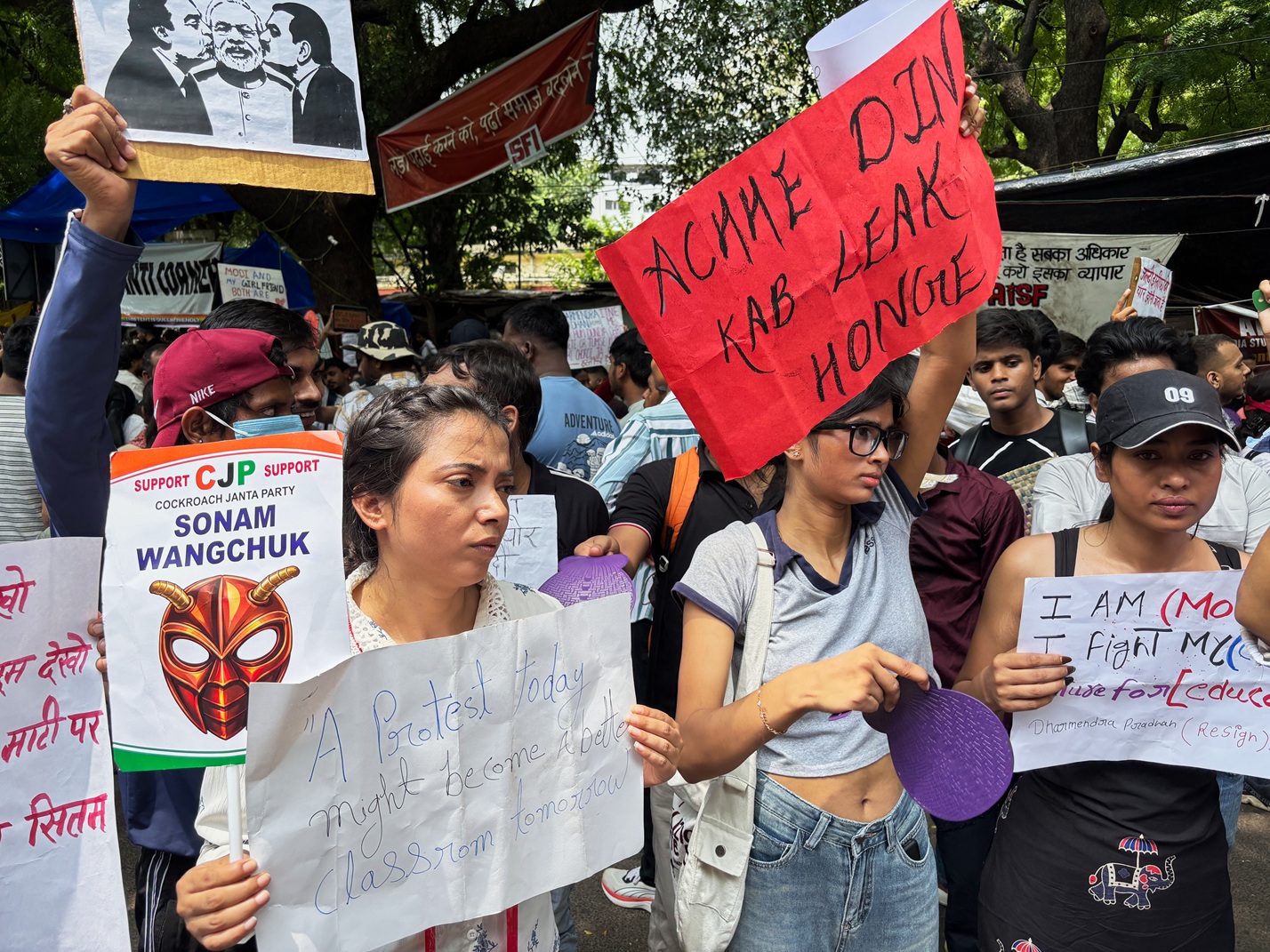 Offline Maps, Tear Gas Remedies: Social Media Flooded With Gen Z Protest Survival Tips
