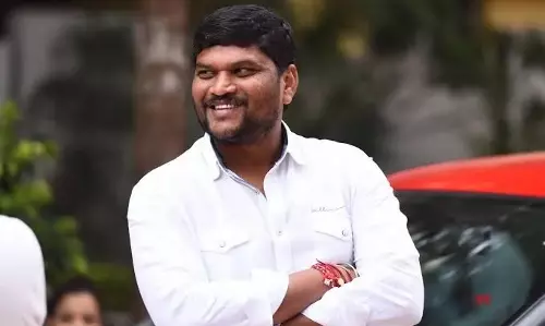 Not Hrithik, Parasuram to Direct Kalyan Ram? Not Hrithik, Parasuram to Direct Kalyan Ram?