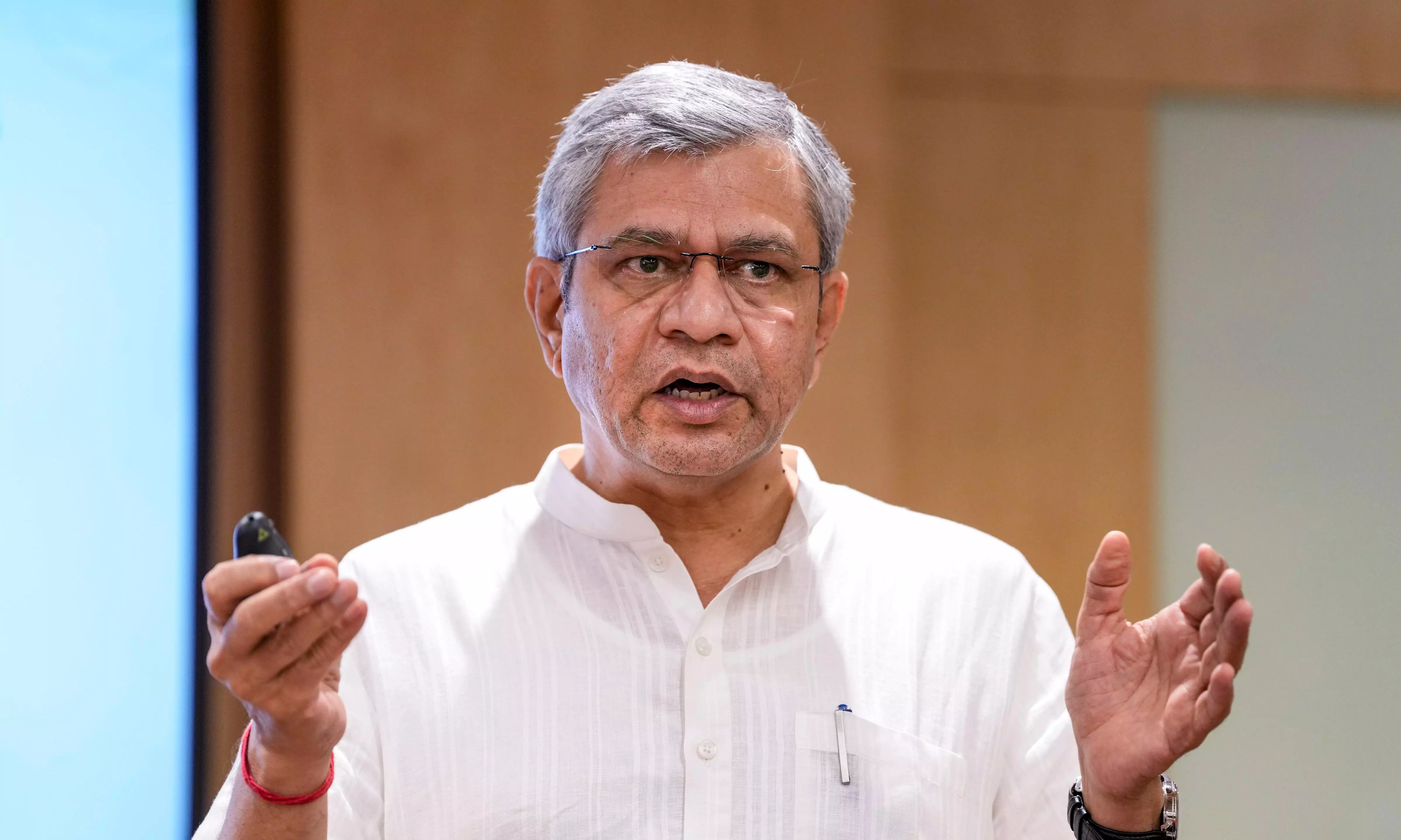 Govt Launches Rs 3,030-Cr Plan to Build 3 Chemical Parks Govt Launches Rs 3,030-Cr Plan to Build 3 Chemical Parks