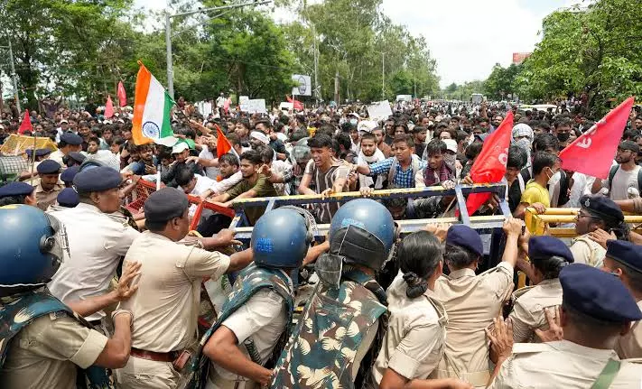 NEET Protests Spread Across Karnataka, BJP Targets Congress NEET Protests Spread Across Karnataka, BJP Targets Congress