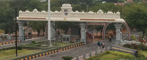 Vande Mataram vs Tamil Thai Vazhthu at Convocation: Lok Bhavan Order Sparks Row Vande Mataram vs Tamil Thai Vazhthu at Convocation: Lok Bhavan Order Sparks Row