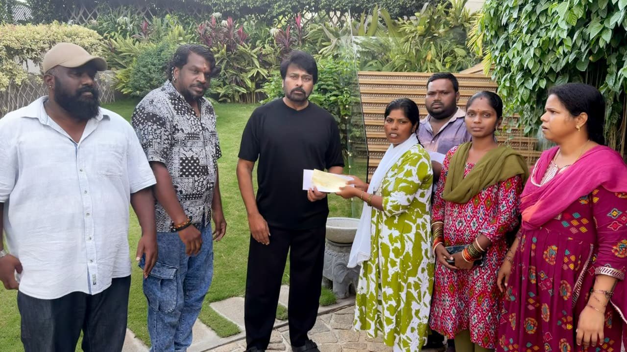 Chiranjeevi Extends Help to Gabbar Singh Actor