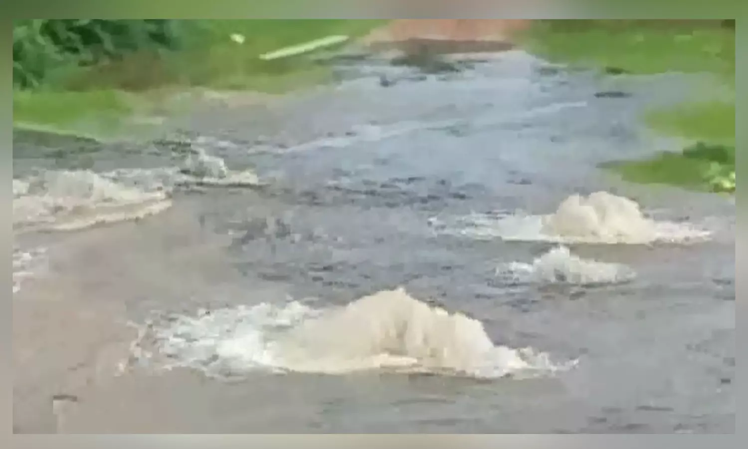 Farmers Taken Aback as Papireddy Canal Siphon Aqueduct Collapses Farmers Taken Aback as Papireddy Canal Siphon Aqueduct Collapses