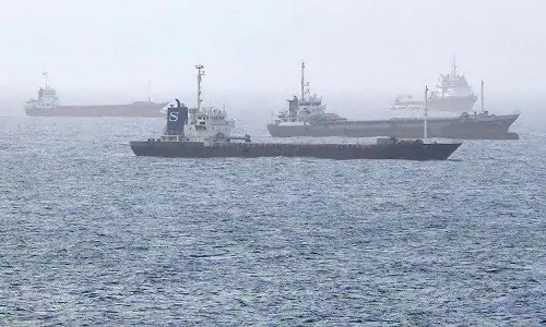 Iran-Oman Talks on Reopening Hormuz Make Progress: Report Iran-Oman Talks on Reopening Hormuz Make Progress: Report