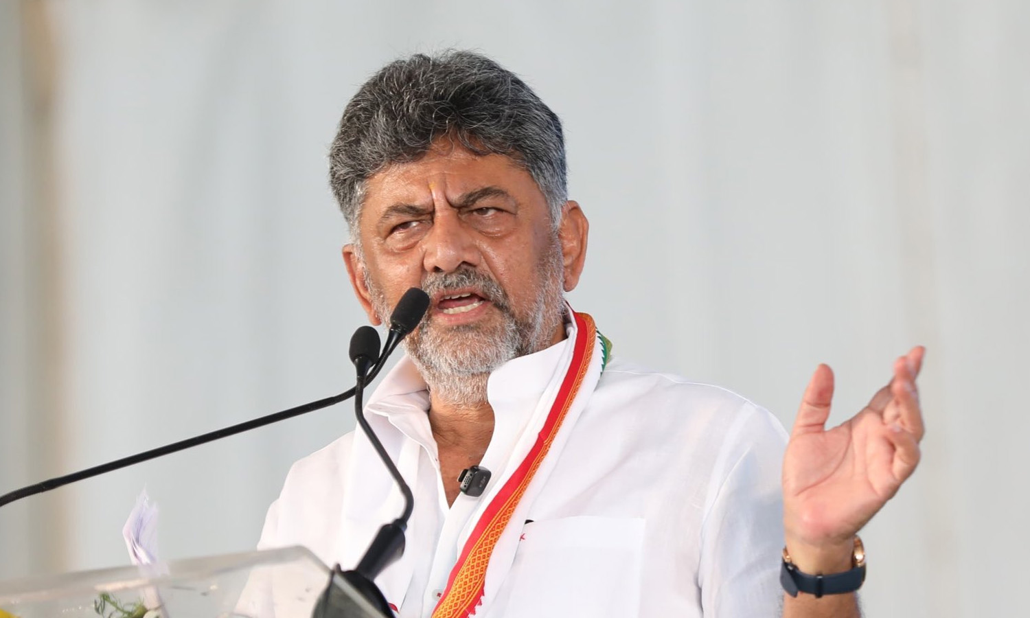 CM DK Shivakumar Hails Priyanka Gandhi’s Attack on Pralhad Joshi