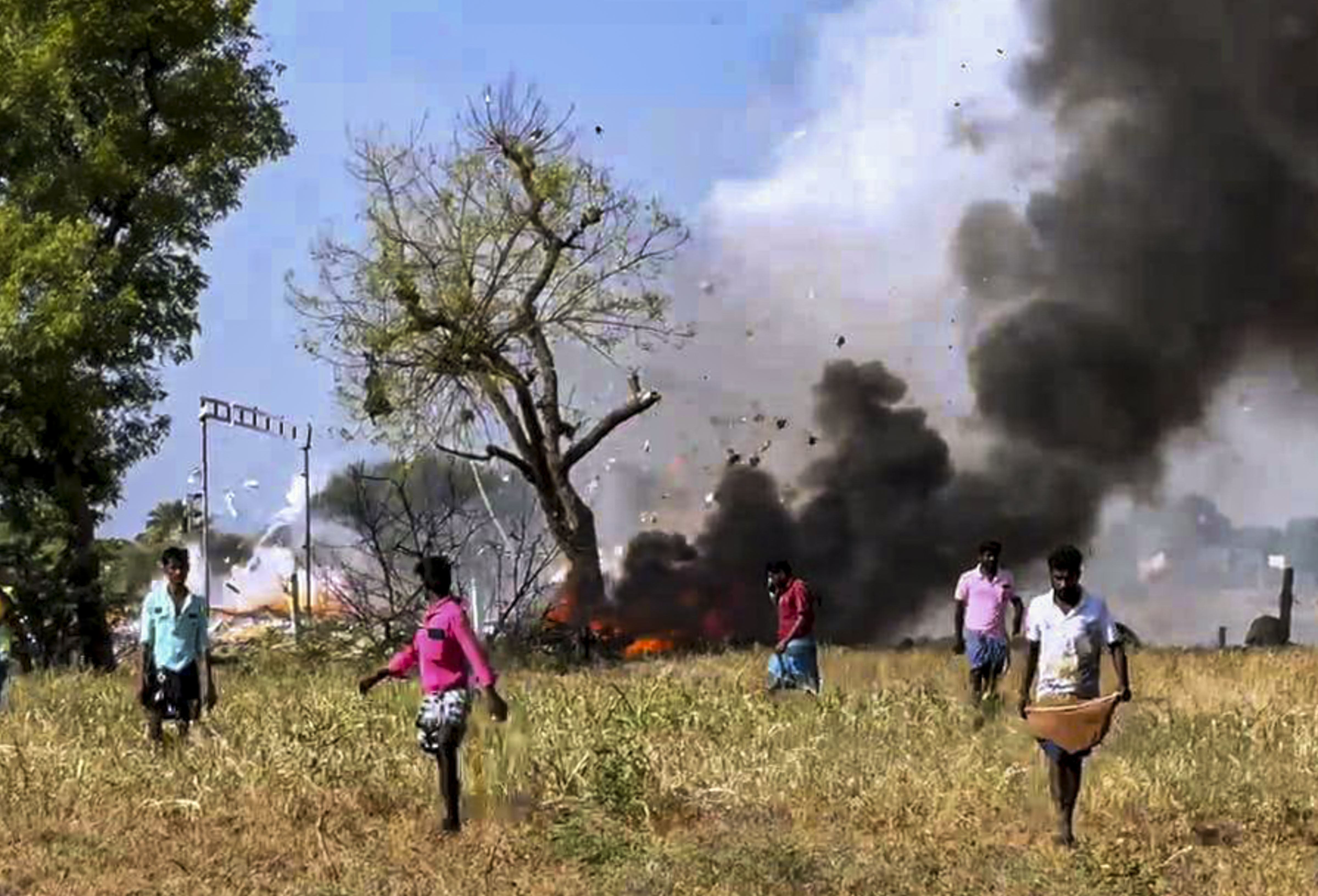 Death Toll in Illegal Firecracker Unit Blast in Tamil Nadu Rises to 3