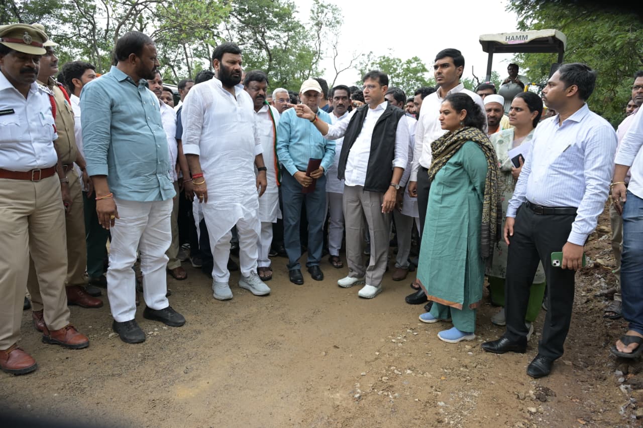 Sridhar Babu Inspects Bahadurpally–Kompally Road Widening Project