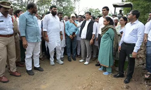 Sridhar Babu Inspects Bahadurpally–Kompally Road Widening Project Sridhar Babu Inspects Bahadurpally–Kompally Road Widening Project