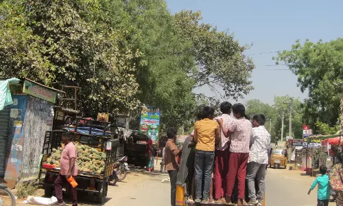 530 Villages in Erstwhile Nalgonda Lack TGSRTC Bus Services 530 Villages in Erstwhile Nalgonda Lack TGSRTC Bus Services