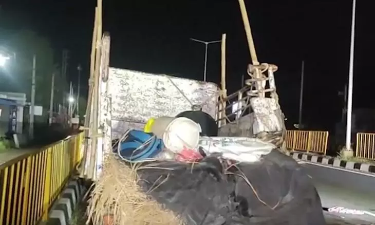 Image 4: Vizianagaram: Pilgrimage Turns Tragic as Lorry Rams Van, Three Killed