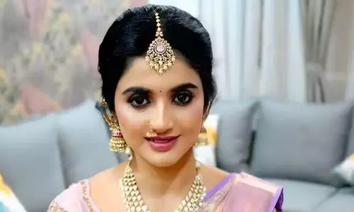 Former Bigg Boss Kannada 12 Contestant Jahnavi Enters Politics