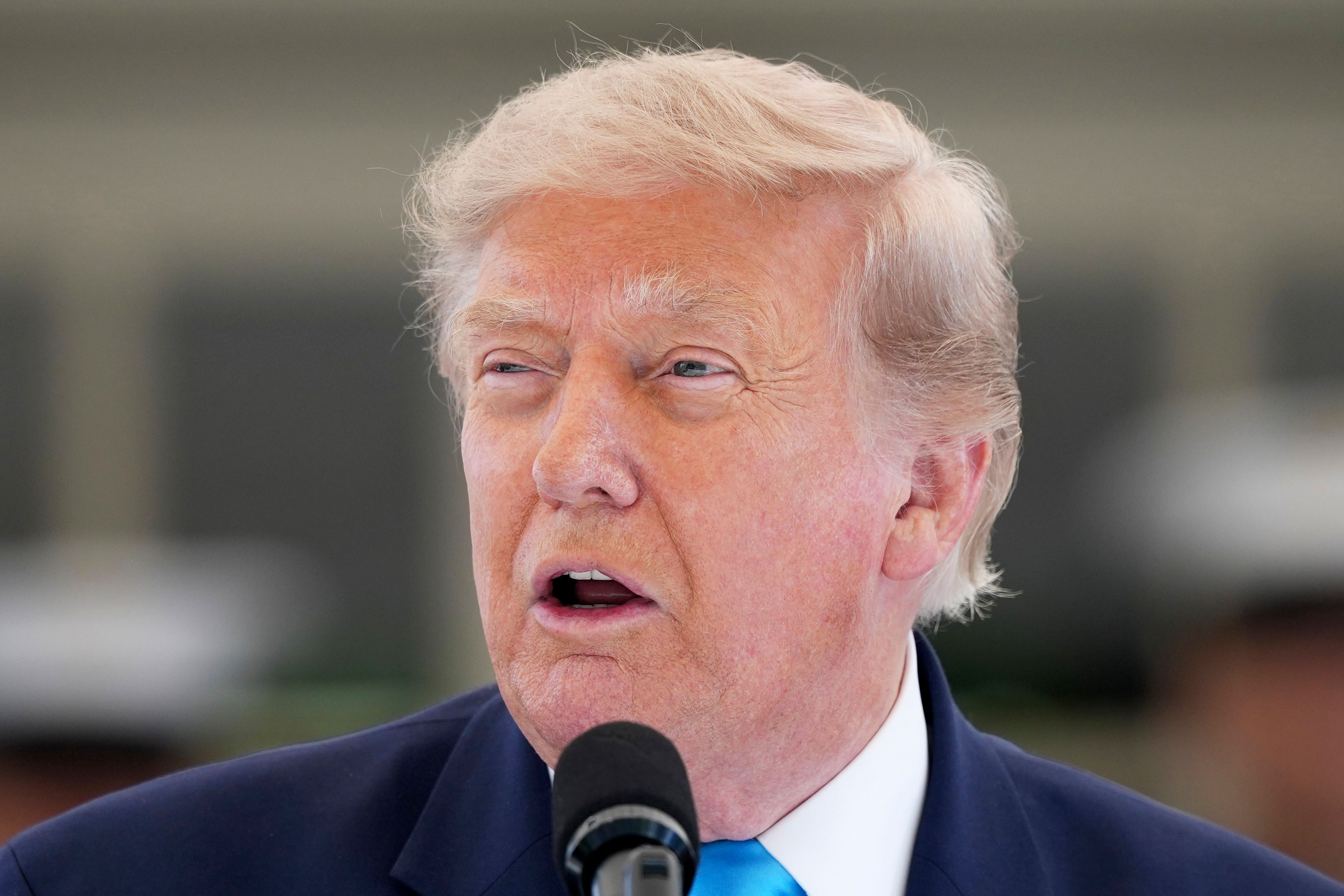 Trump Plans USD 100,000 Fee for Foreign Students Seeking US Work