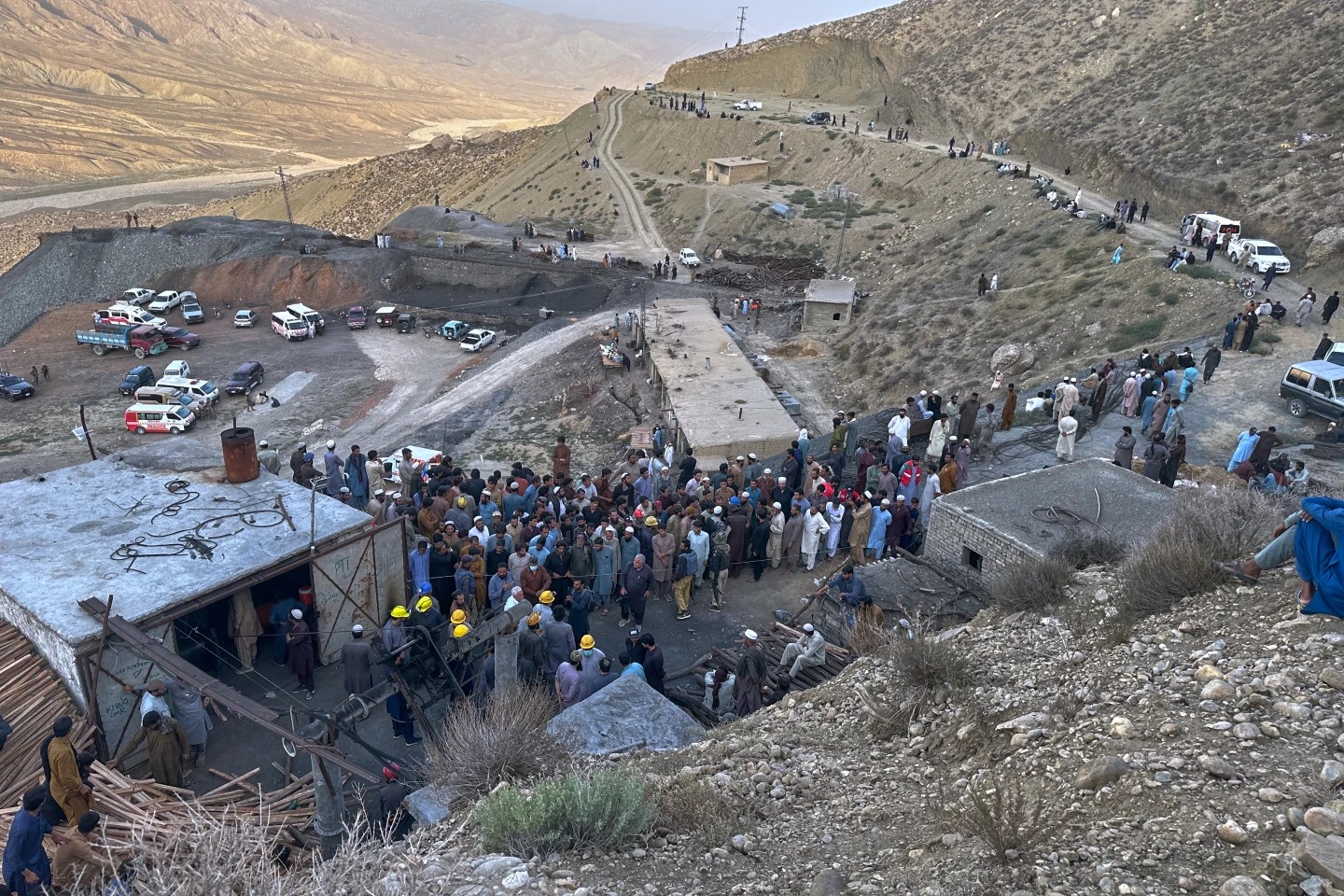 Coal Mine Blast in Pakistan Kills at Least 32 Miners, Traps 10 Others